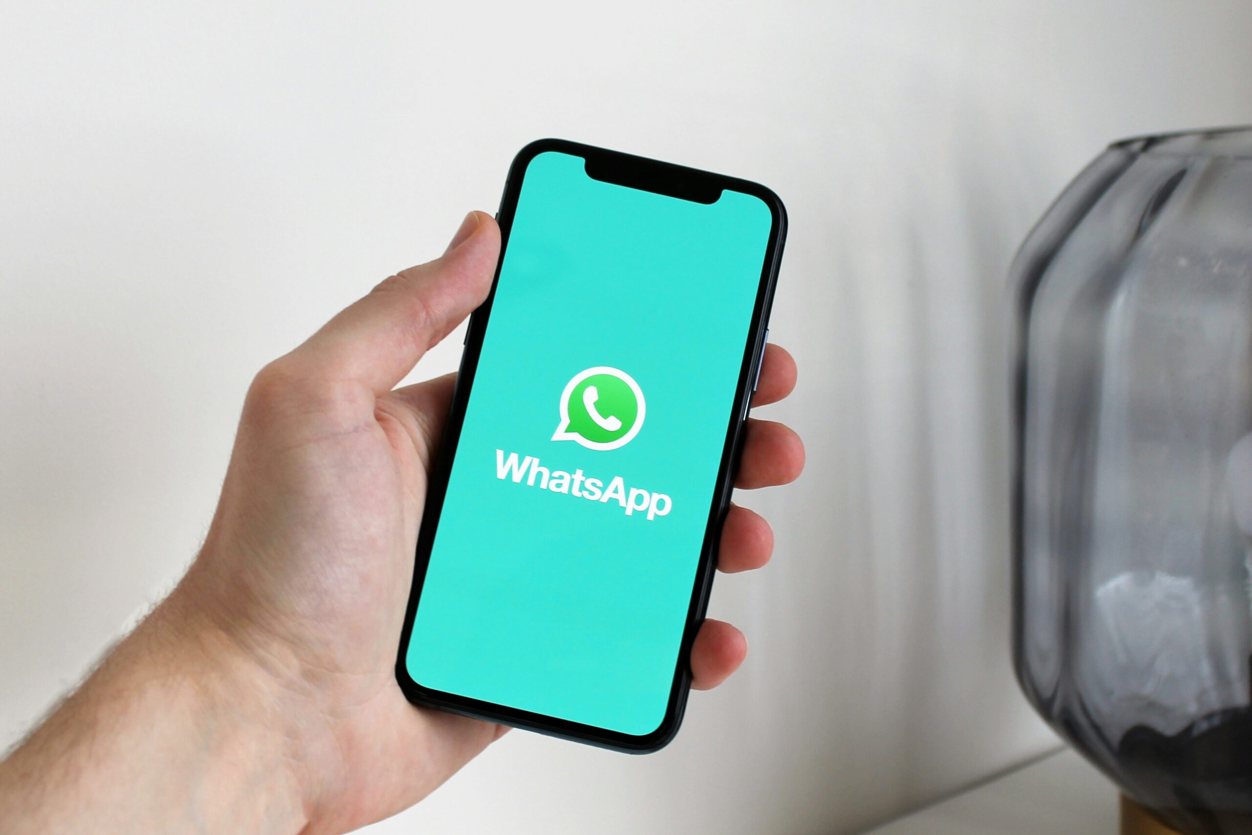How to Sign Up for WhatsApp with a Temporary Phone Number